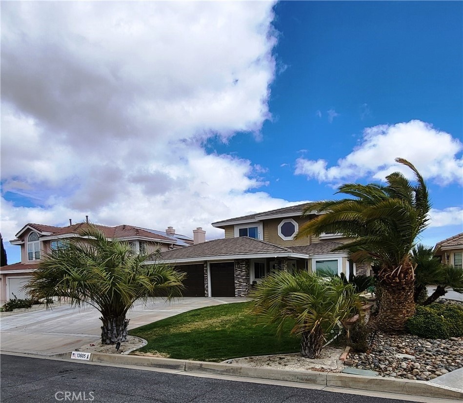 13605 Sierra Vista Drive