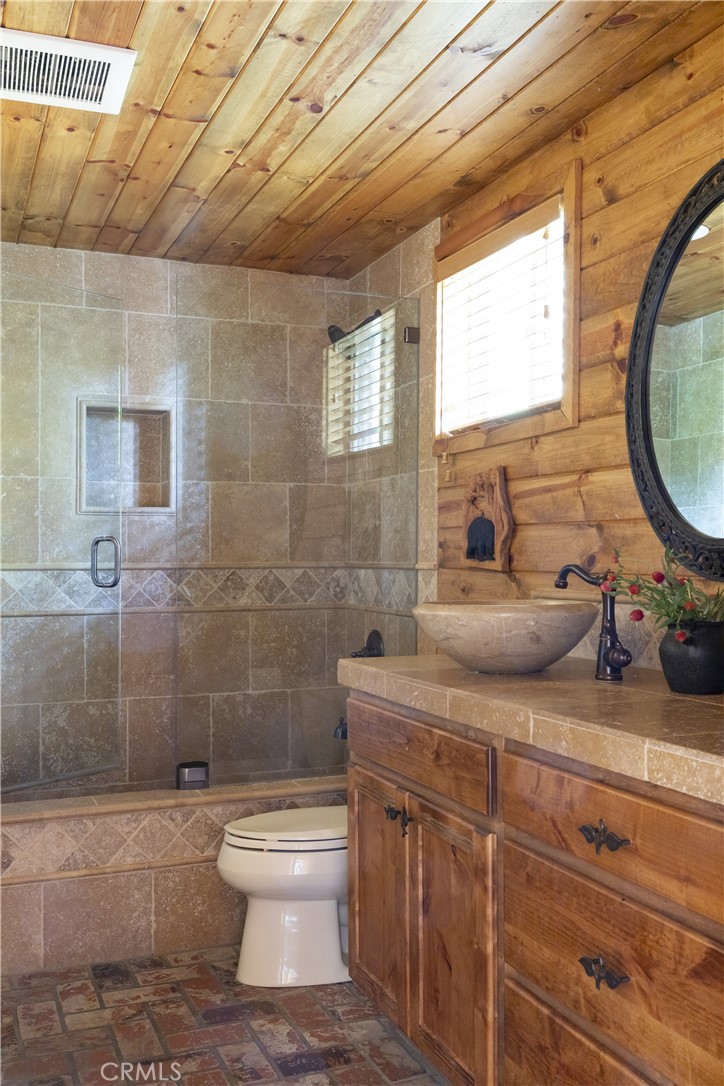 Arrowhead Woods (AWHW) - Residential
