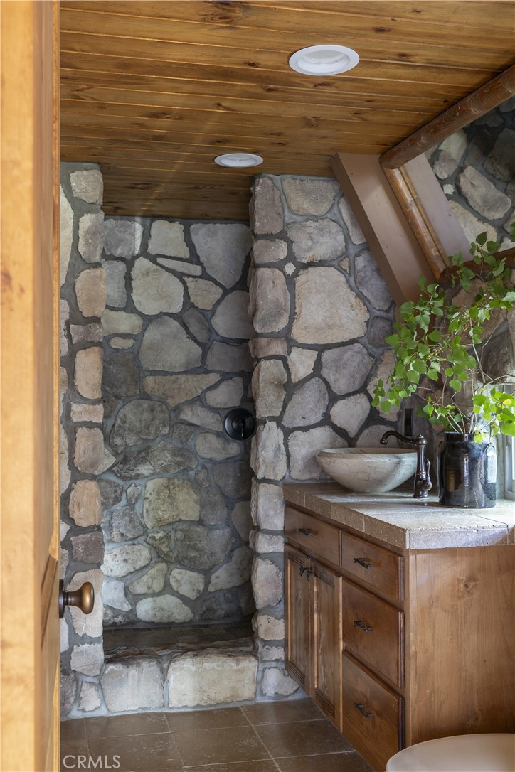 Arrowhead Woods (AWHW) - Residential