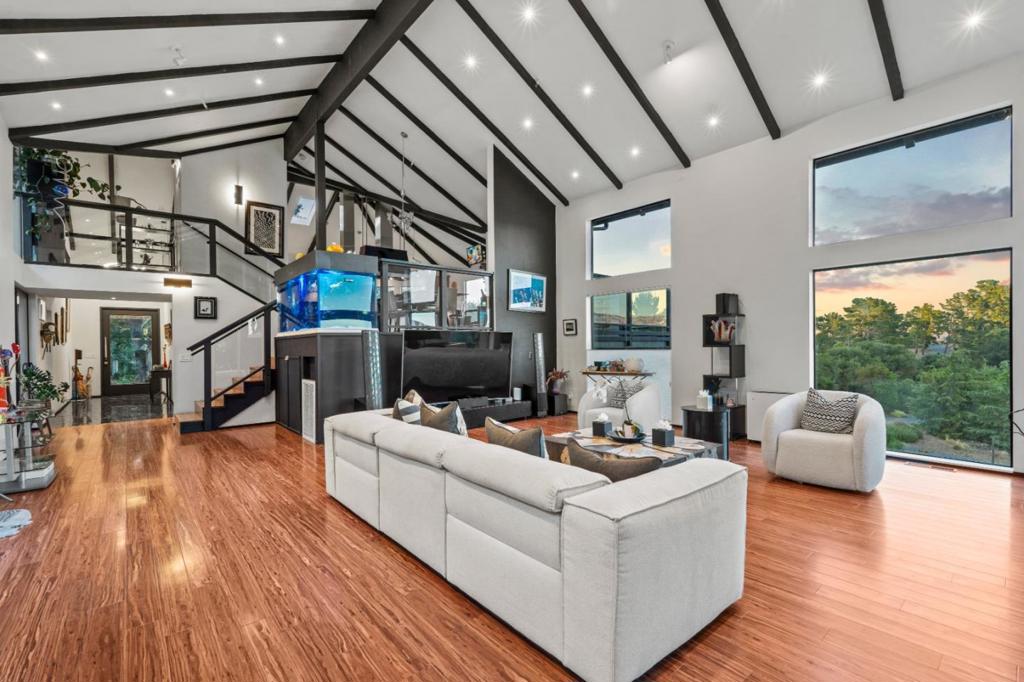 12740 Sundance Lane