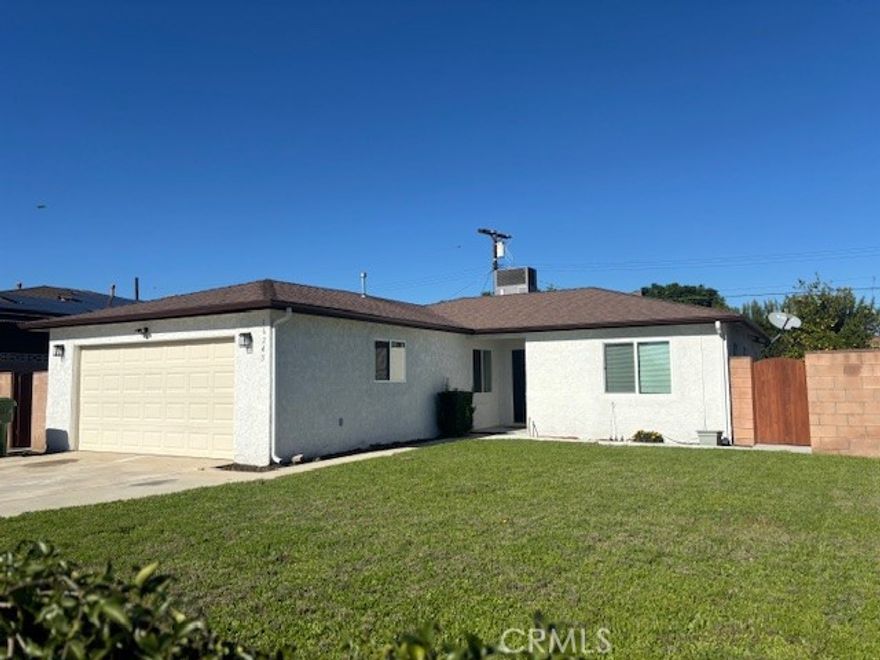 BEAUTIFULLY UPGRADED SINGLE STORY HOME. 3 BEDROOM + 1.5 BATH WITH 1,168 SQ. FT. OF LIVING.  OPEN FLOOR PLAN WITH NEW FLOORING, DUAL PANED WINDOWS & SLIDING DOOR LEADS TO A PRIVATE BACKYARD WITH LUSH LANDSCAPING. NEW INSTALLATION, A/C & GUTTERS.  RELAX IN PRIVATE PATIO WITH TROPICAL FRUIT TREES, ORANGE, MANDARIN, GUAVA & MANGO.  THIS IS A MUST SEE!