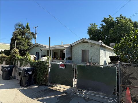 876 Durfee South El Monte CA 91733