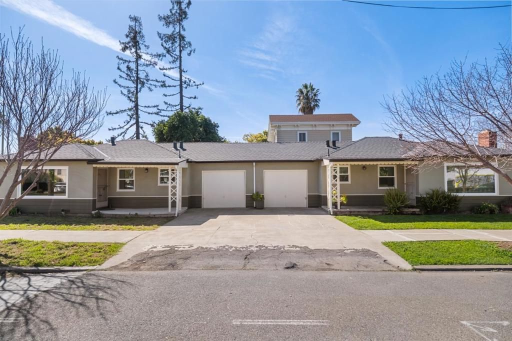 Photo of 601 N 17th Street, San Jose, CA 95112 (MLS # ML82038614)
