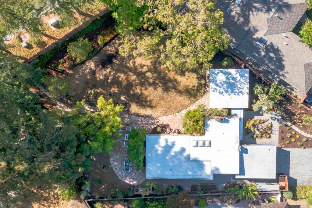 876 Southampton Drive