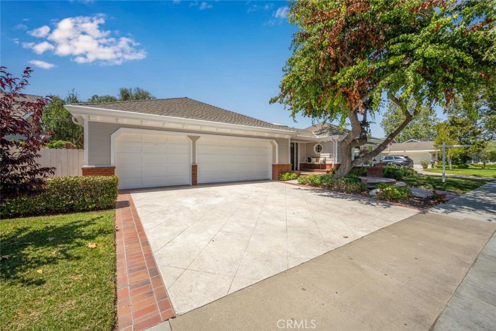 2961 Walker Lee Drive