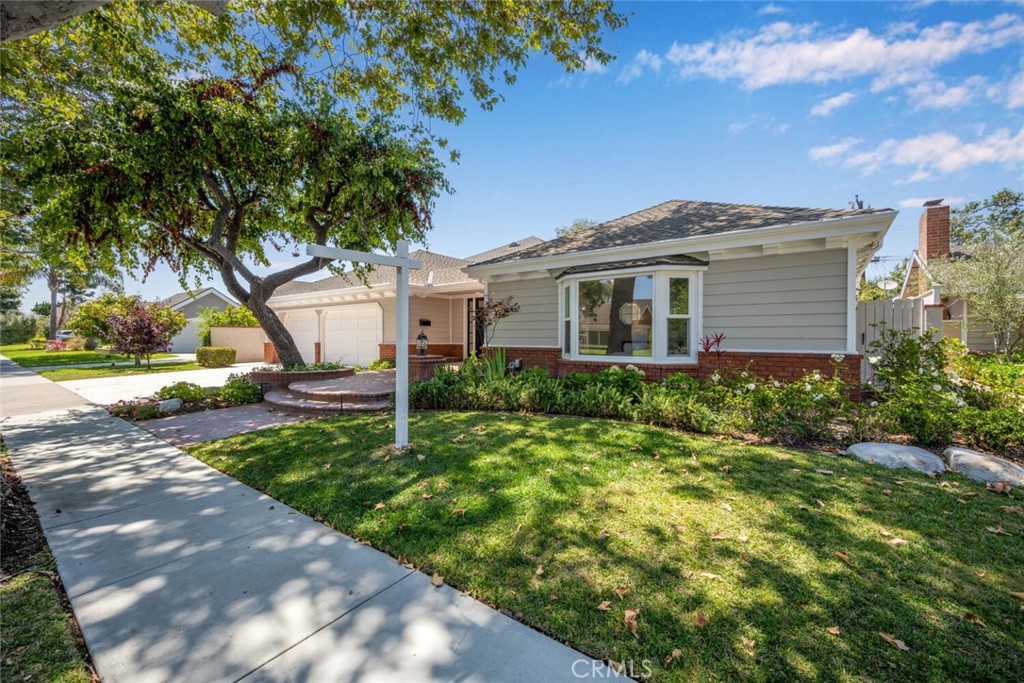 2961 Walker Lee Drive