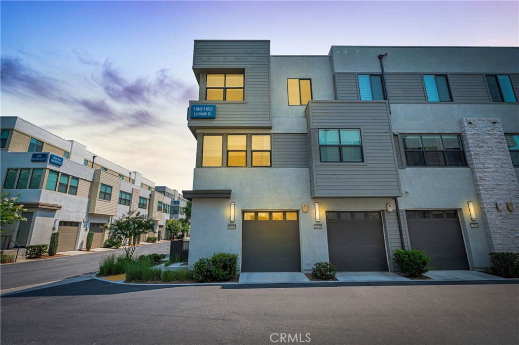 11042 Luminate Drive