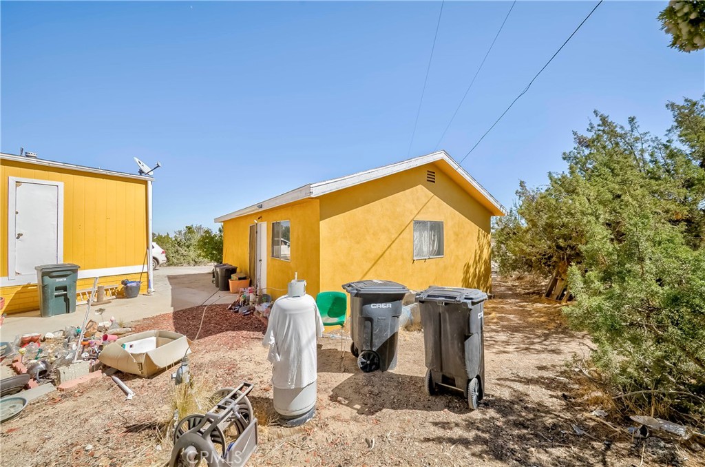 2142 Cbs (Trinity) Lane