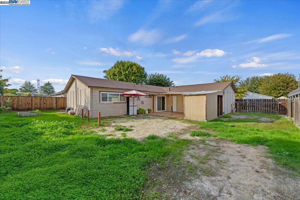 SPRINGTOWN - Residential