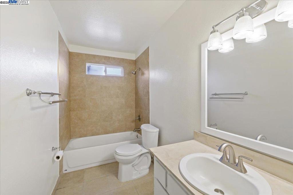 SPRINGTOWN - Residential