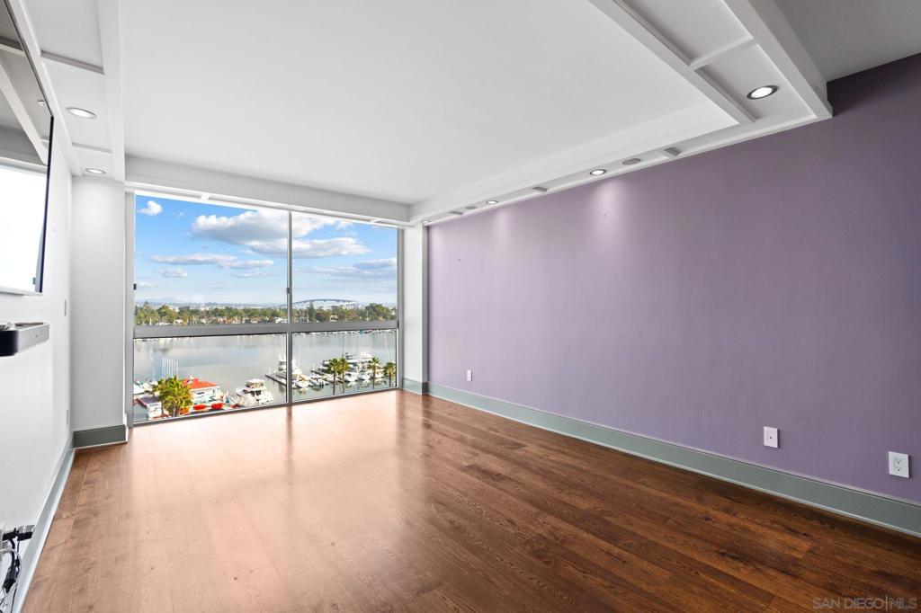 Coronado Shores - Residential