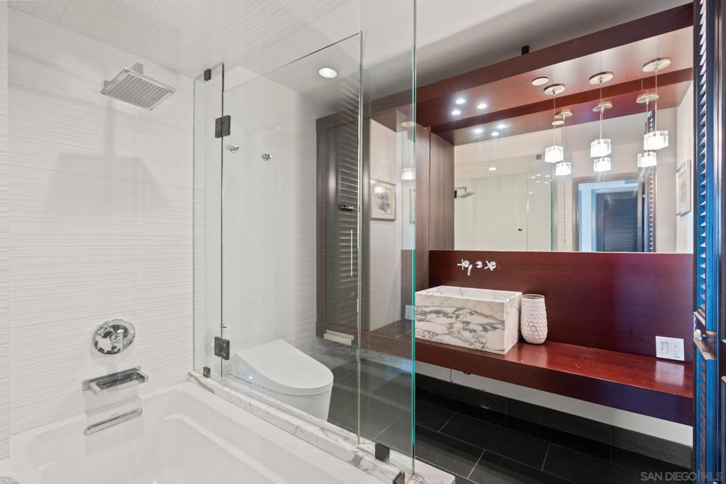 Coronado Shores - Residential