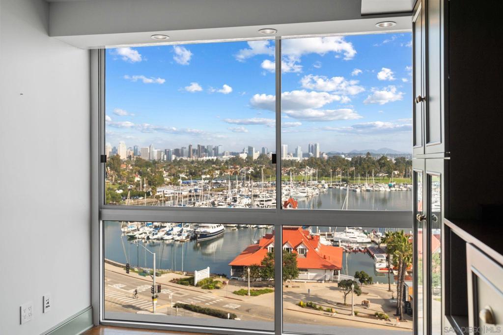 Coronado Shores - Residential