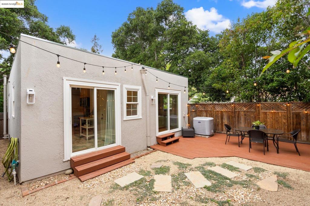 GLENVIEW - Residential