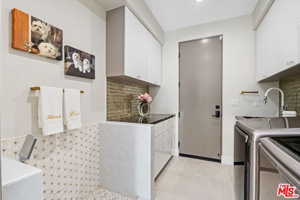 Indian Ridge - Residential