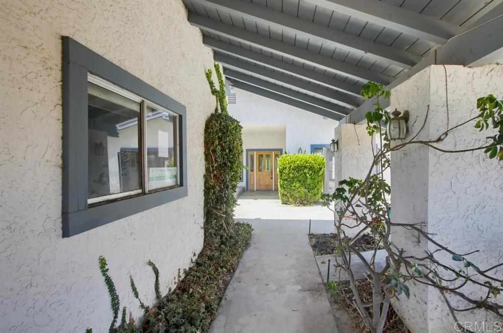 31122 Old River Road