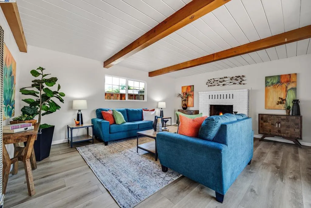 Livermore, California 94550, United States, 3 Bedrooms Bedrooms, ,2 BathroomsBathrooms,Residential,Active,172968