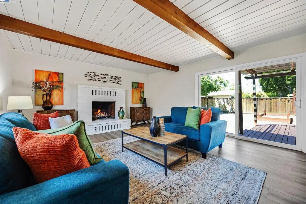 Livermore, California 94550, United States, 3 Bedrooms Bedrooms, ,2 BathroomsBathrooms,Residential,Active,172968