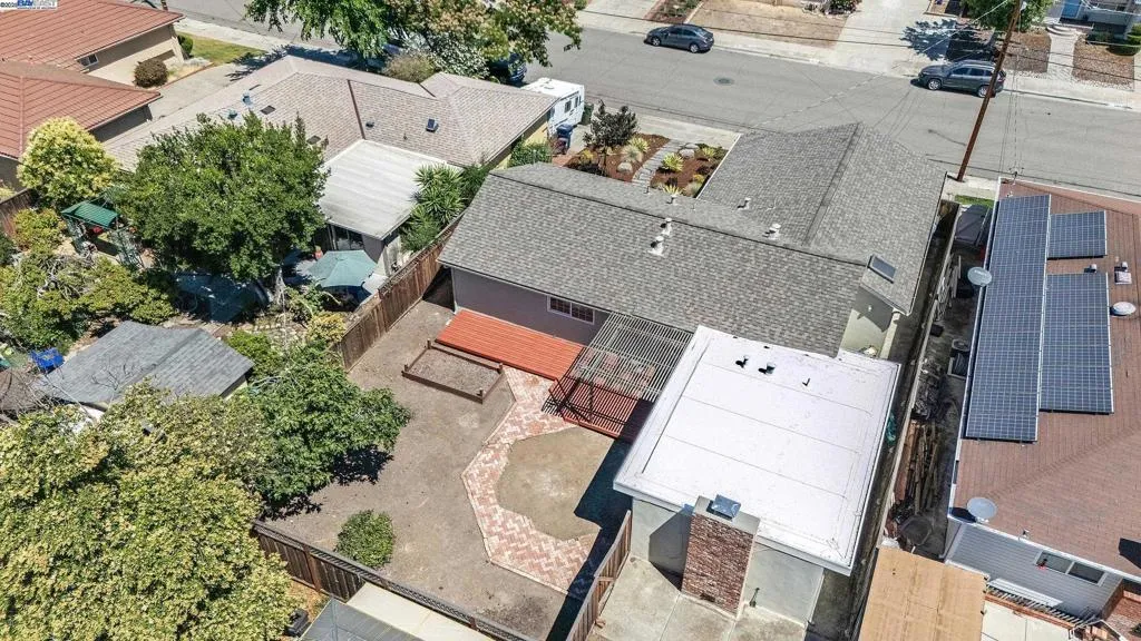 Livermore, California 94550, United States, 3 Bedrooms Bedrooms, ,2 BathroomsBathrooms,Residential,Active,172968