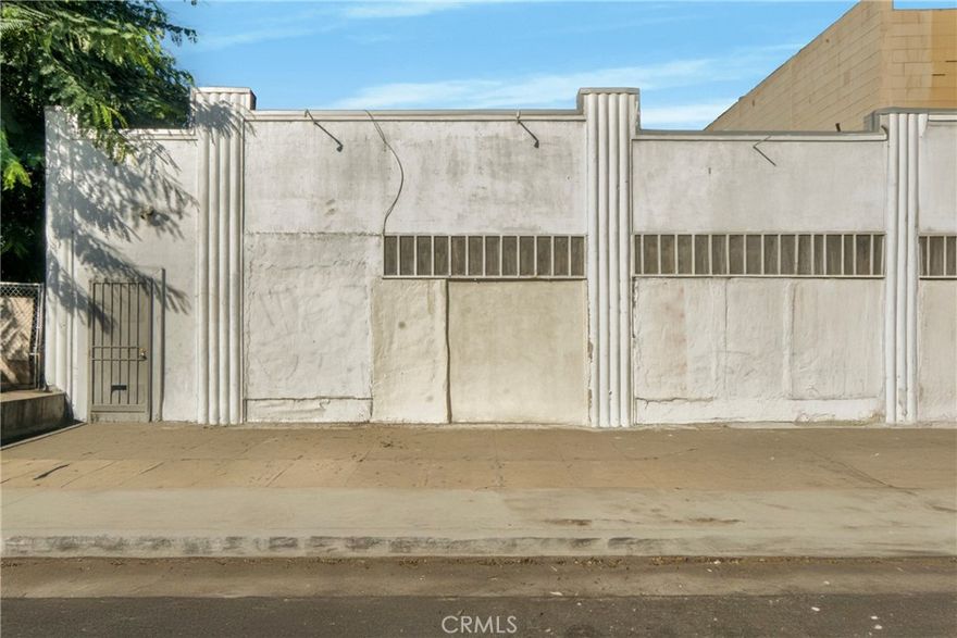 This commercial zoned property offers a wide range of permissible uses, including retail, industrial, manufacturing and residential options.