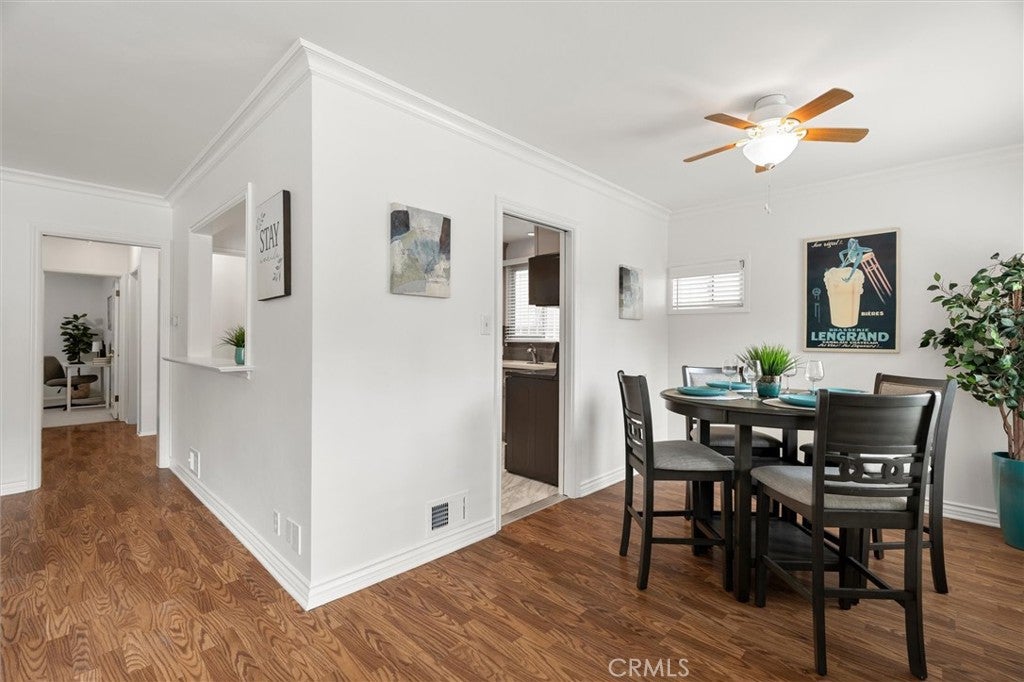2027 E Appleton 7
