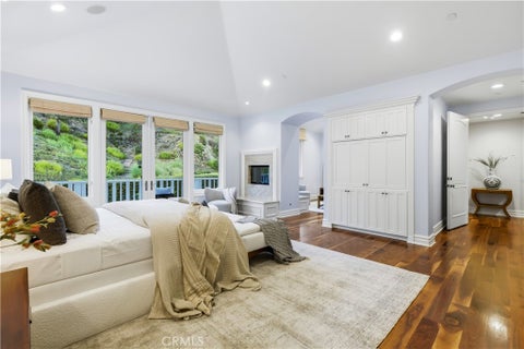 Tiny photo for 1502 Bienveneda AVE, Pacific Palisades, CA 90272 (MLS # SR26157830)