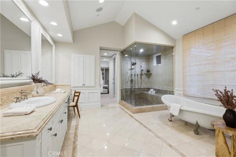 Tiny photo for 1502 Bienveneda AVE, Pacific Palisades, CA 90272 (MLS # SR26157830)