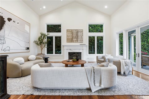 Tiny photo for 1502 Bienveneda AVE, Pacific Palisades, CA 90272 (MLS # SR26157830)