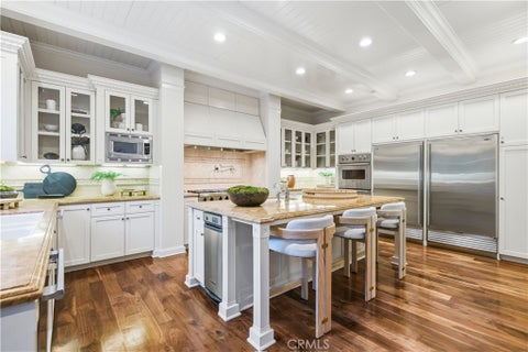Tiny photo for 1502 Bienveneda AVE, Pacific Palisades, CA 90272 (MLS # SR26157830)