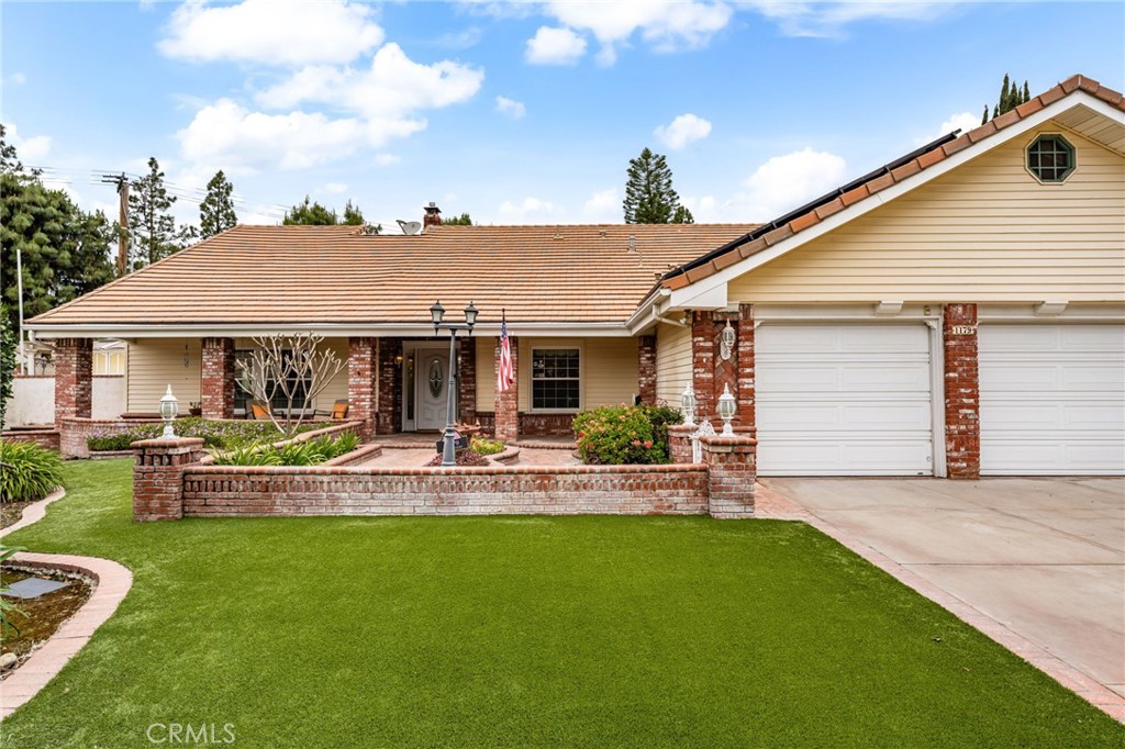 1179 W Rae Court