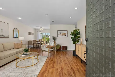 3902 Vista Campana N Unit 58, Oceanside, CA 92057 - MLS#: 250037418SD