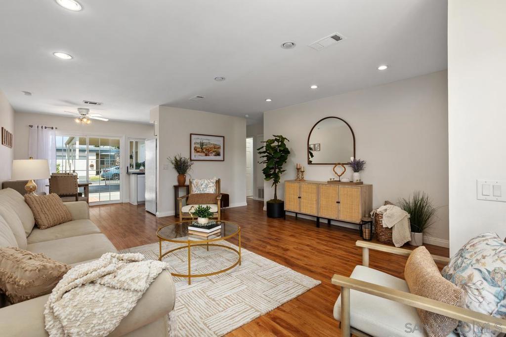 3902 Vista Campana N 58