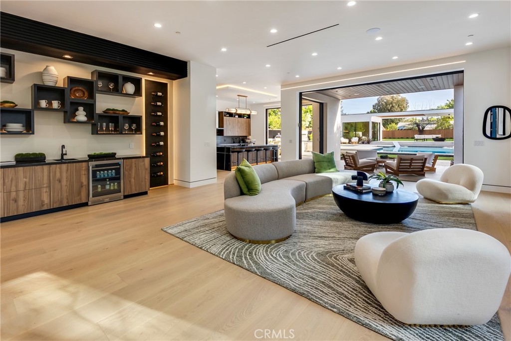 22930 Dolorosa Street