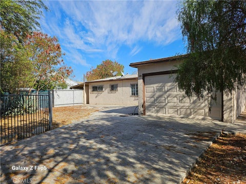 Photo of 2184 Roosevelt Avenue, San Bernardino, CA 92411 (MLS # MB26191842)
