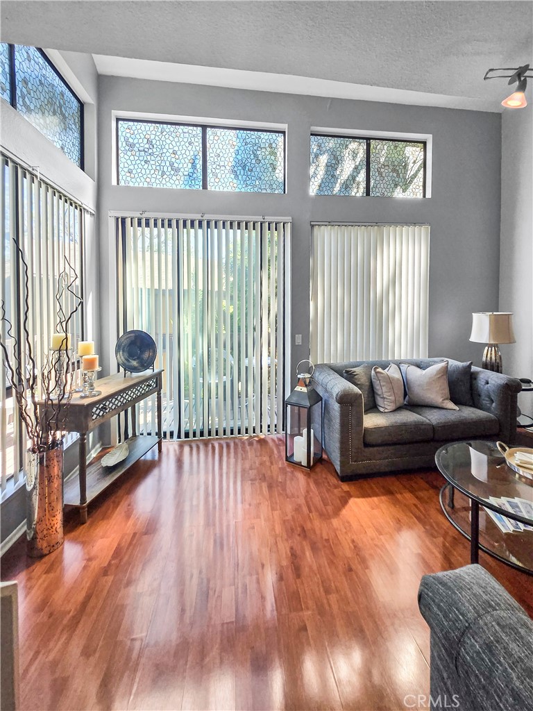 10659 Lakefront Drive