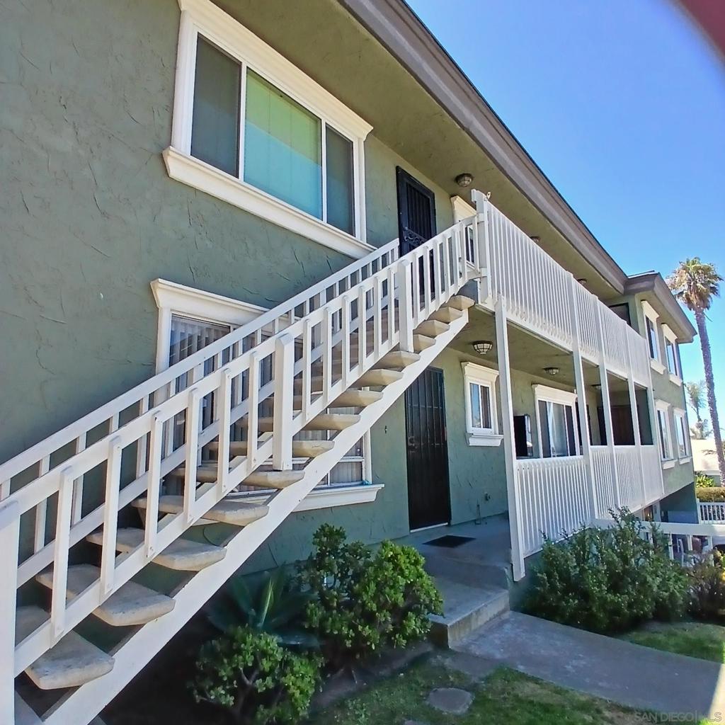 Ocean Beach - Residential Lease