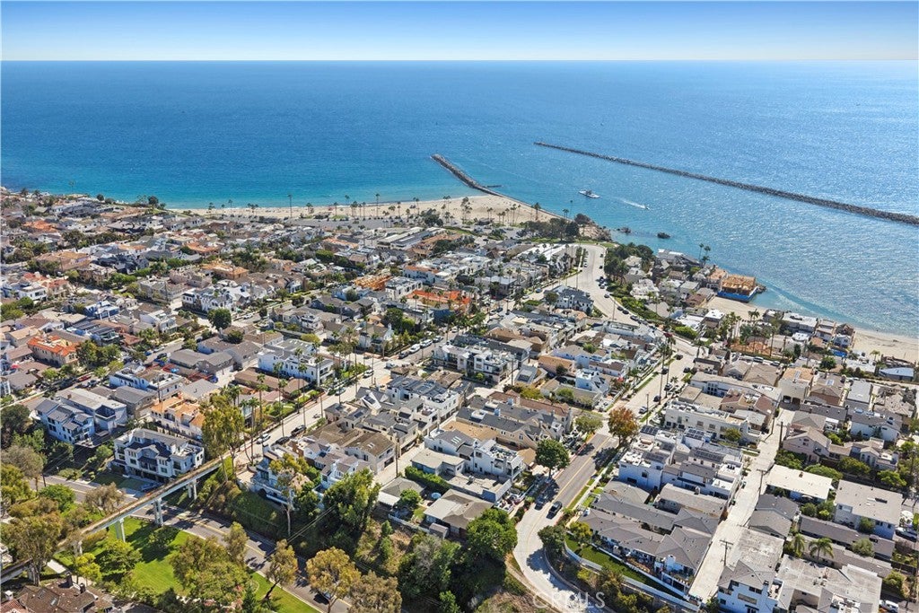 310 Fernleaf, Corona Del Mar CA 92625 - Photo 12