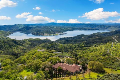 Photo of 1220 Skylar Lane Ln, Lake Nacimiento, CA 93426 (MLS # NS26039543)