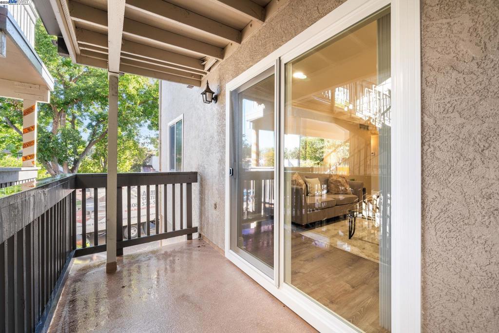 SHADOW CREEK - Residential