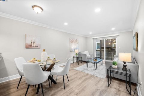 Photo of 3841 Vineyard Ave. Ave #18 / B, Pleasanton, CA 94566 (MLS # 41116129) Photo of 3841 Vineyard Ave. Ave #18 / B, Pleasanton, CA 94566 (MLS # 41116129)