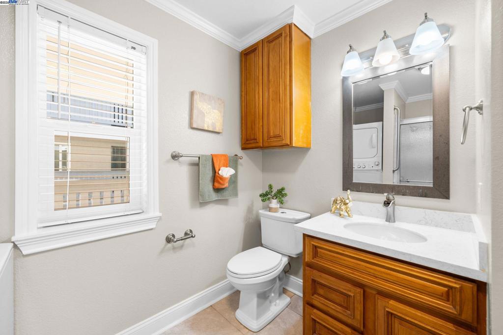 SHADOW CREEK - Residential