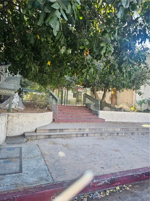 8601 International Avenue Unit 266, Canoga Park, CA 91304 - MLS#: SR25151179