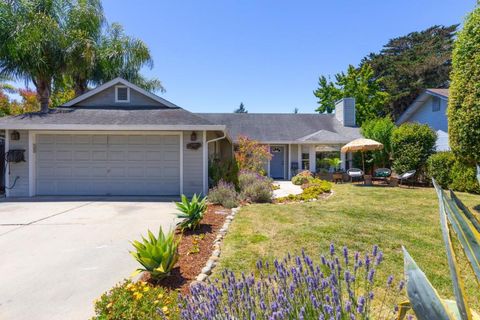 Photo of 1739 Katrina Court, Santa Cruz, CA 95062 (MLS # ML82052894)