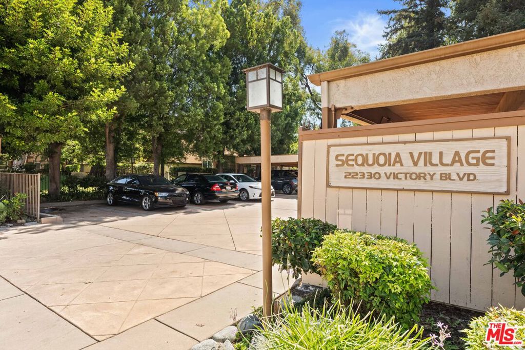 Bright ground floor unit that feels like a house, this one bedroom condo has its own entrance from off the street and it's own private yard. Sequoia Village condo has a park like setting with a swimming pool, jacuzzi and tennis court. The kitchen is well equipped and includes Refrigerator, Stove, Microwave, & Dishwasher. Washer and Dryer in the laundry closet are also included. Upon entering, a roomy vaulted ceiling greets you, which opens to a private patio and yard. Great location. The HOA fees include maintenance of common areas, fire insurance, water, garbage collection, and Sewer fees. There are two parking spaces in a gated entrance and is adjacent to the unit.