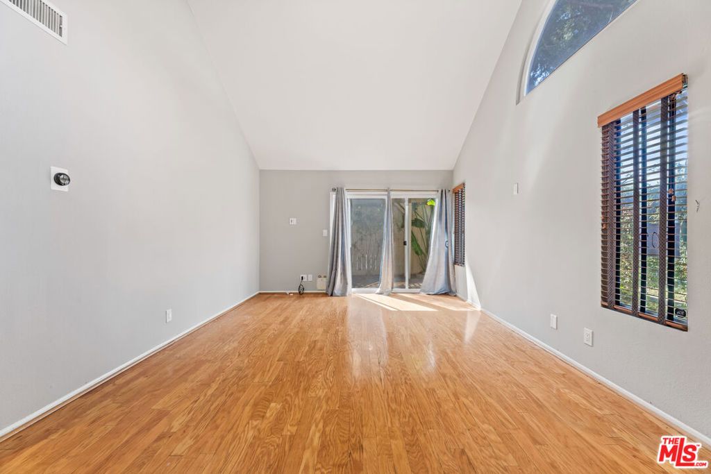 Photo of 22330 Victory Boulevard #802, Woodland Hills, CA 91367 (MLS # 25602147)