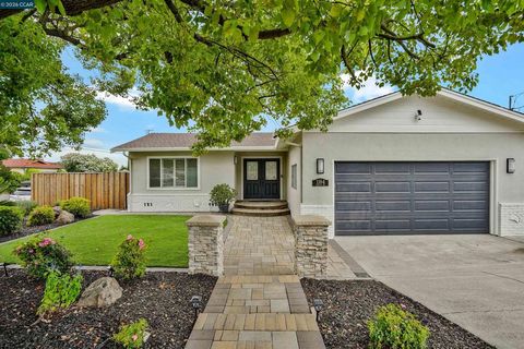 Photo of 1164 Morello Ave AVE, Martinez, CA 94553 (MLS # 41141657)