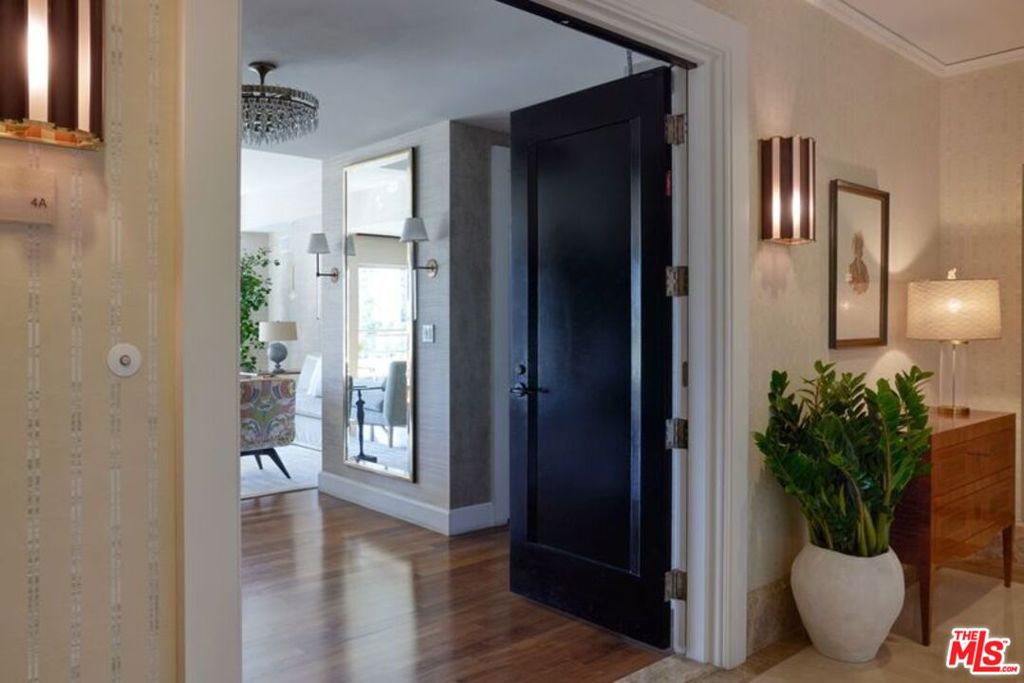 1 W Century Drive 4A