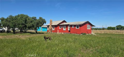 Photo of 11315 Childs Ave, Le Grand, CA 95333 (MLS # MC26088634)