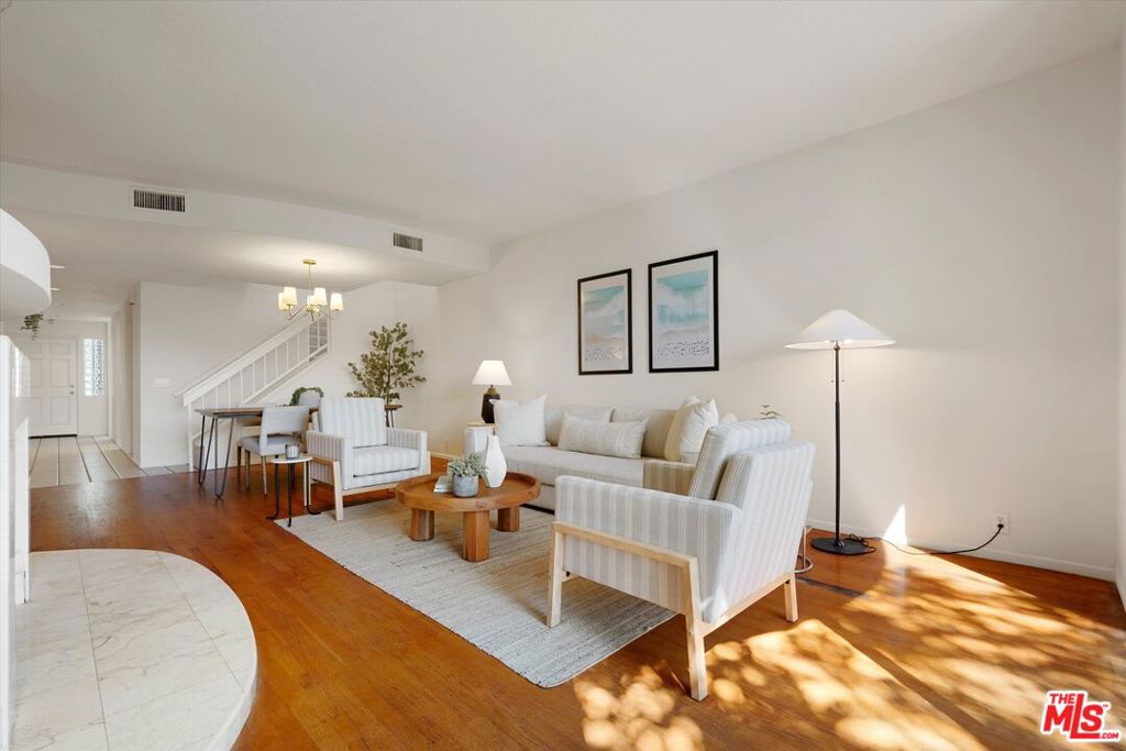 Photo of 1436 20th Street #4, Santa Monica, CA 90404 (MLS # 26993821)