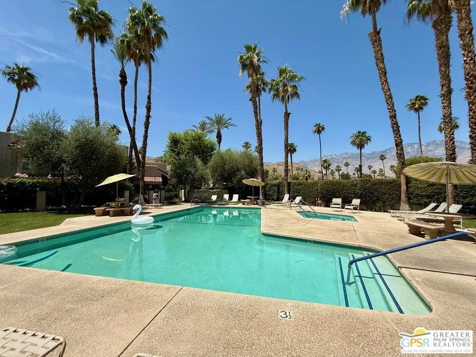 Palm Springs, California 92264, United States, 2 Bedrooms Bedrooms, ,2 BathroomsBathrooms,Residential,Contingent,147156